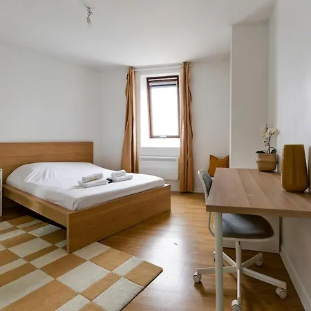 Cosy 3ch lumineux, central&calme, 8 pers Reims