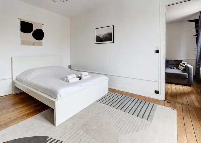 Cosy 3ch lumineux, central&calme, 8 pers * Reims